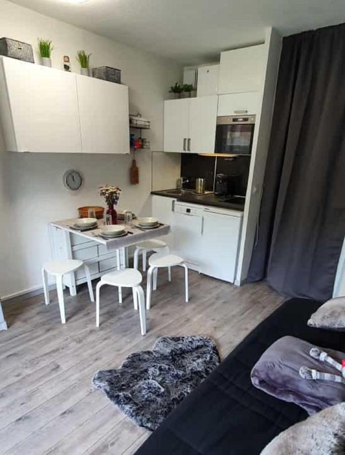 Studio 2 Alpes, Proche Lac Buissonniere, Menage Inclus, Balcon, Parking 莱德萨阿尔卑斯 外观 照片