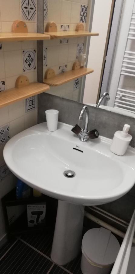 Studio 2 Alpes, Proche Lac Buissonniere, Menage Inclus, Balcon, Parking 莱德萨阿尔卑斯 外观 照片