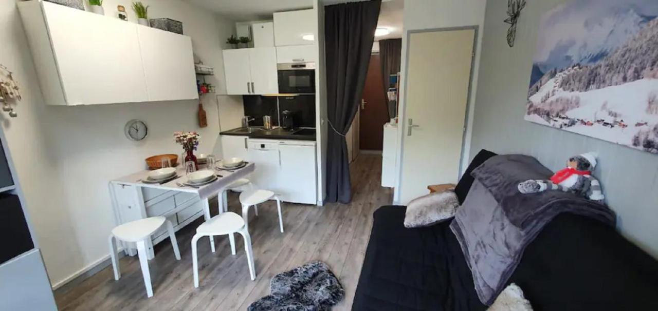 Studio 2 Alpes, Proche Lac Buissonniere, Menage Inclus, Balcon, Parking 莱德萨阿尔卑斯 外观 照片