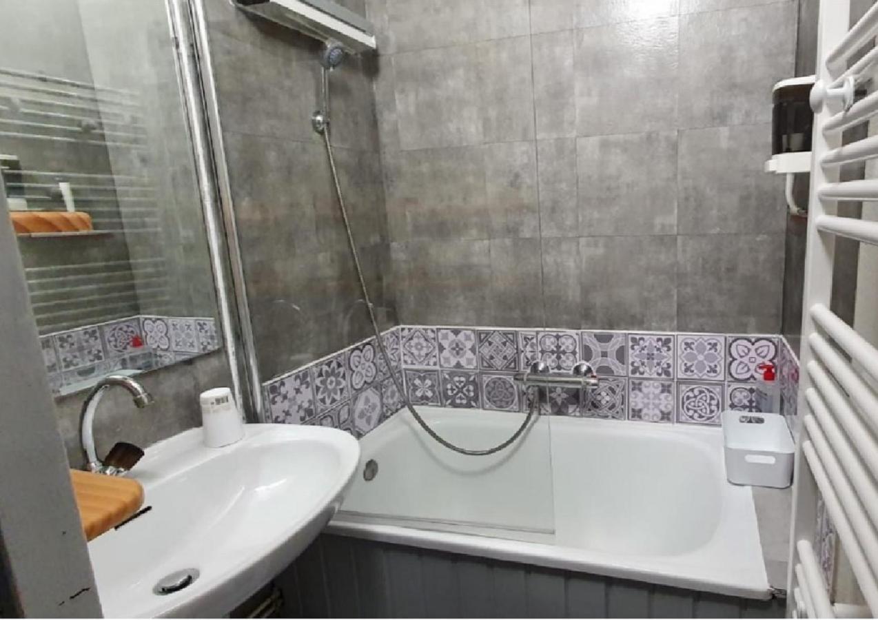 Studio 2 Alpes, Proche Lac Buissonniere, Menage Inclus, Balcon, Parking 莱德萨阿尔卑斯 外观 照片